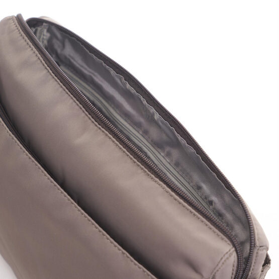 Eye Medium Shoulder Bag RFID en Sepia Brown